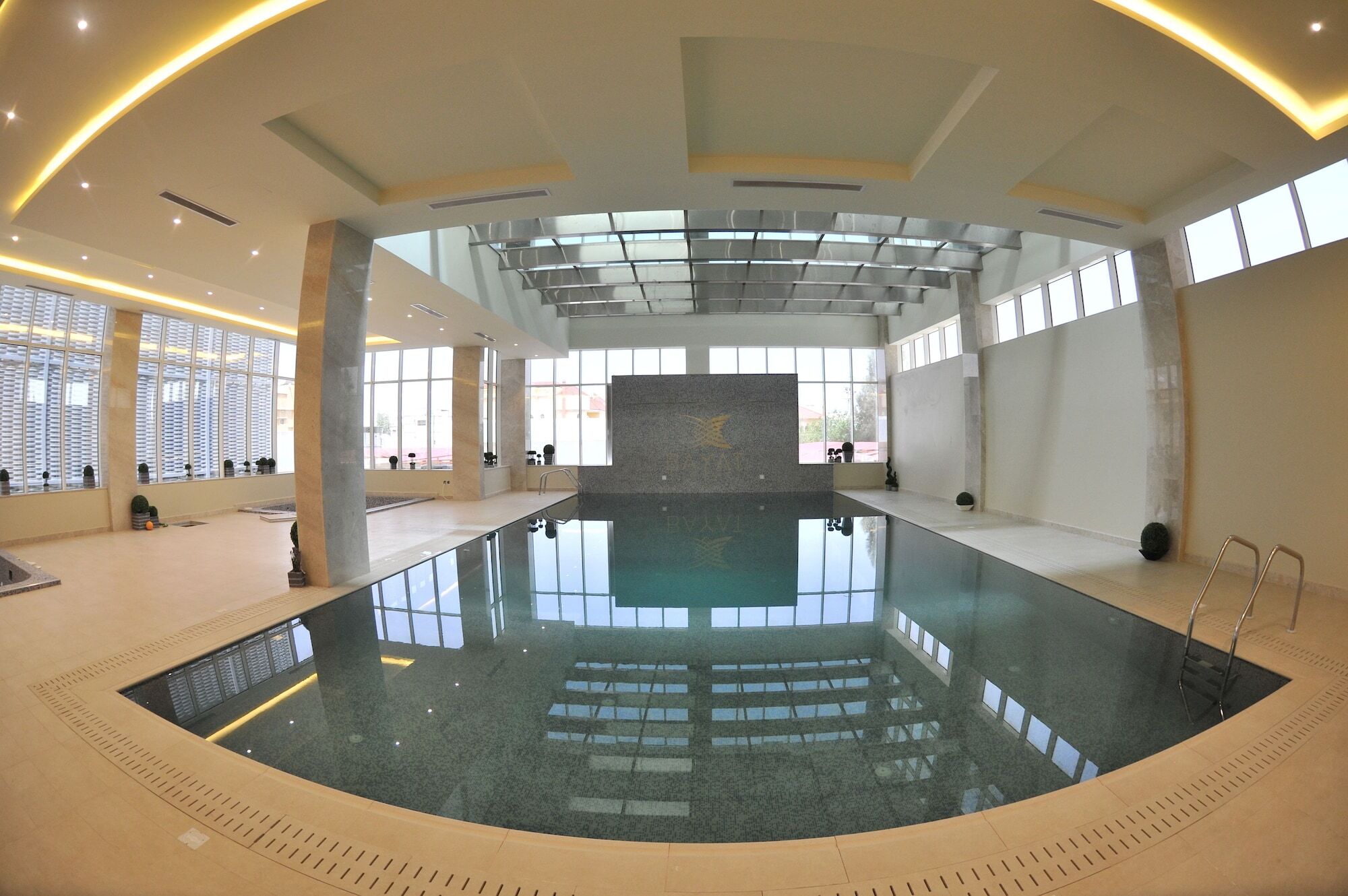 Bayat Hotel *